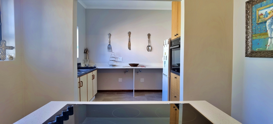 4 Bedroom Property for Sale in Hartenbos Central Western Cape
